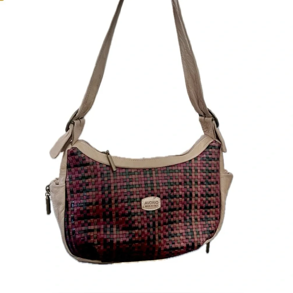 AVORIO ITALY Leather Woven Shoulder Bag  Black Tan Red Weave  Interior Call Out! - Picture 4 of 4